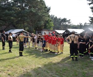Biwak młodych pasjonatów pożarnictwa odbył się w Hucie