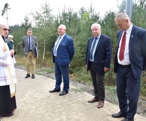 Ogromna inwestycja Powiatu Ostrowskiego czyli zmodernizowana droga na linii Gorzyce Wielkie-Nabyszyce, która powstała przy...