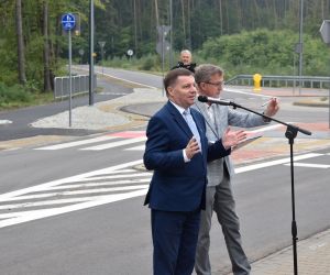 Ogromna inwestycja Powiatu Ostrowskiego czyli zmodernizowana droga na linii Gorzyce Wielkie-Nabyszyce, która powstała przy...