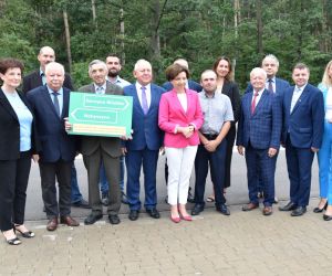 Ogromna inwestycja Powiatu Ostrowskiego czyli zmodernizowana droga na linii Gorzyce Wielkie-Nabyszyce, która powstała przy...