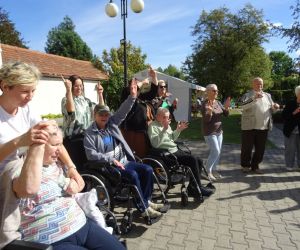 "Biesiada z pyrą" w GMCP