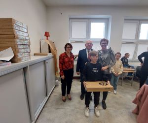 Kolejni uczniowie otrzymali laptopy