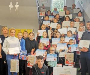 Uczniowie szkoły w Hucie "ambasadorami bezpieczeństwa"