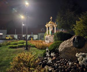 W połowie października zakończono wymianę oświetlenia przy Placu Św. Barbary i ul. Kaliskiej w Odolanowie oraz przy terenie...