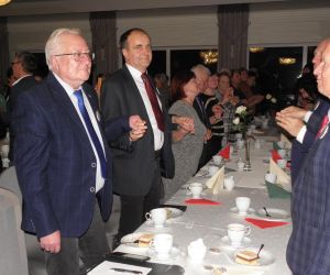 Seniorzy świętowali w rastauracji Nadbaryczna