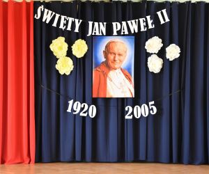 Apel upamiętniający św. Jana Pawła II w Raczycach