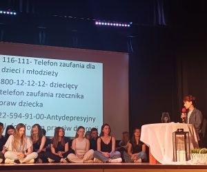 Dzień Profilaktyki i Spektakl w wykonaniu młodzieży poruszający współczesne problemy