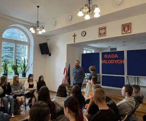 Spotkanie w sprawie utworzenia Rady Młodych
