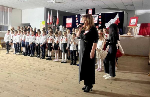 Narodowe Święto Niepodległości w Uciechowie