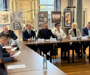 Konferencja prasowa dotycząca powstania klastra energetycznego Gmin Odolanów, Przygodzice i Sulmierzyce