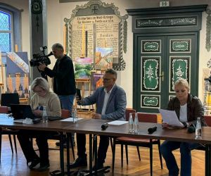 Konferencja prasowa dotycząca powstania klastra energetycznego Gmin Odolanów, Przygodzice i Sulmierzyce