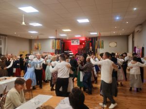 8d3b0cc0-2bef-4ee6-bac4-8da5a9502c4c