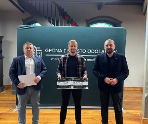 Wręczenie dotacji na rozwój kultury fizycznej w Gminie i Mieście Odolanów