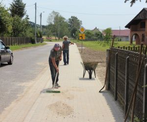 Chodnik w Bonikowie