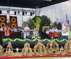 Konkurs na najładniejszy wieniec (1)