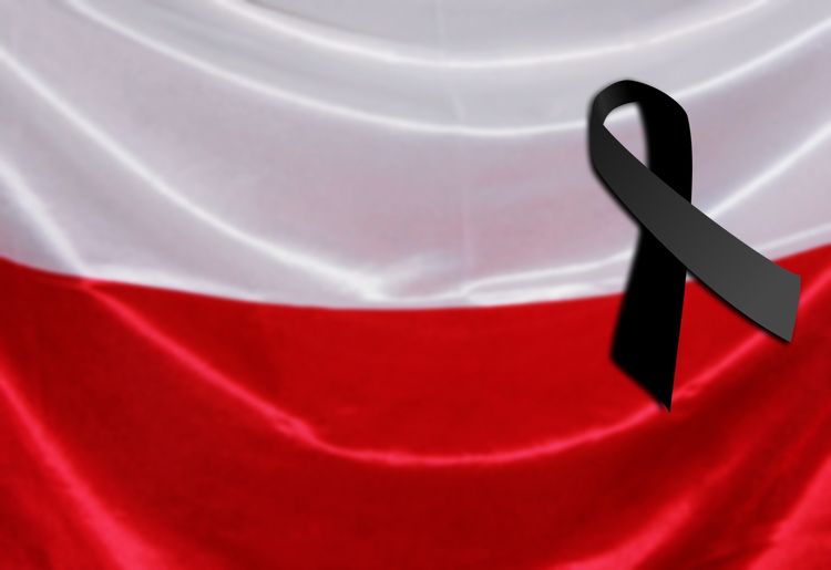 W Odolanowie jak i w całym kraju trwa żałoba narodowa