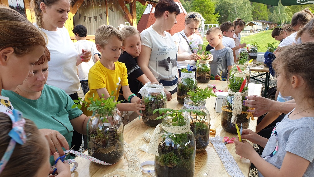 Aktywne świętowanie Dnia Matki i Dziecka w Garkach