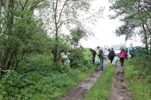 Mieszkańcy nie zawiedli i pomogli nam posprzątać Glinianki i Goliny
