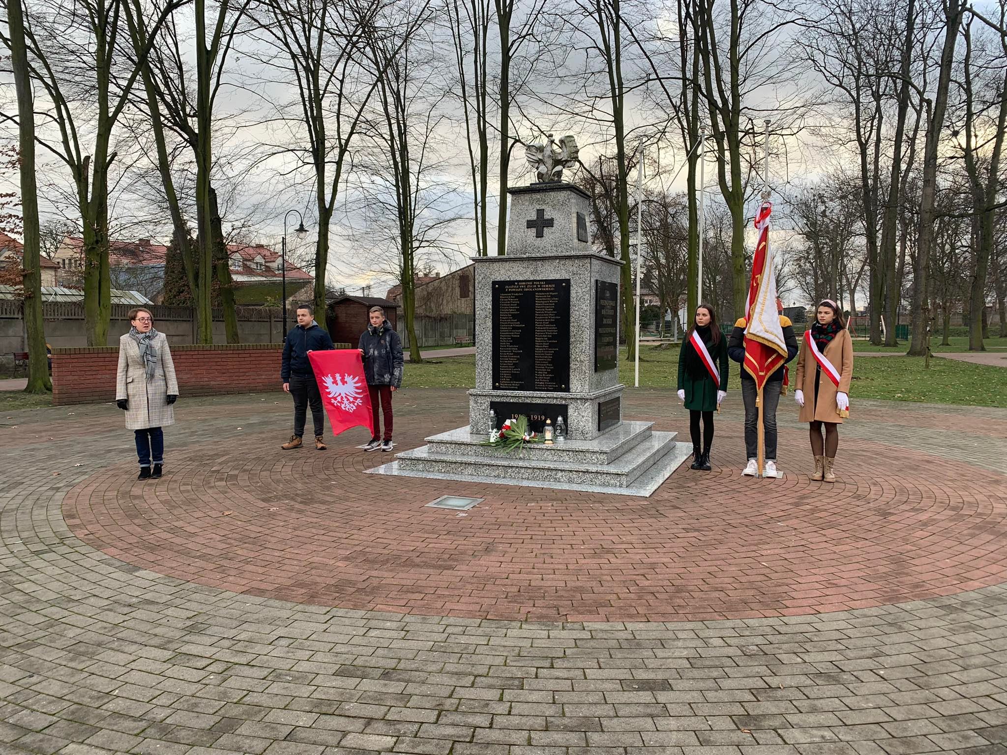 Odolanowscy licealiści oddali hołd Powstańcom