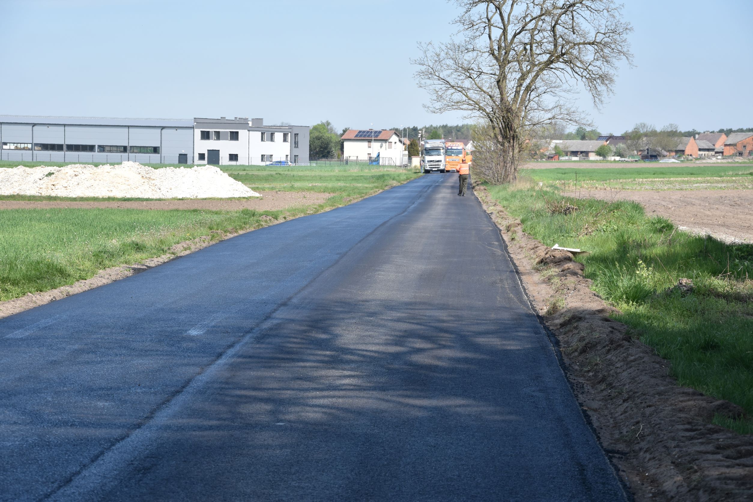 Remont nawierzchni drogi powiatowej między Nabyszycami a Gliśnicą!