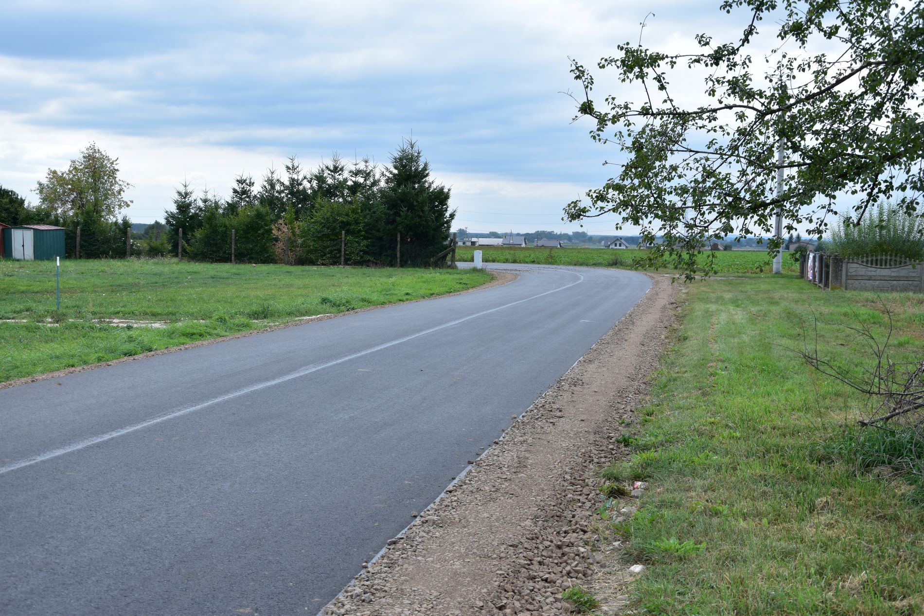 Tak prezentuje się wyremontowana ul. Raszkowska w Tarchałach Wielkich