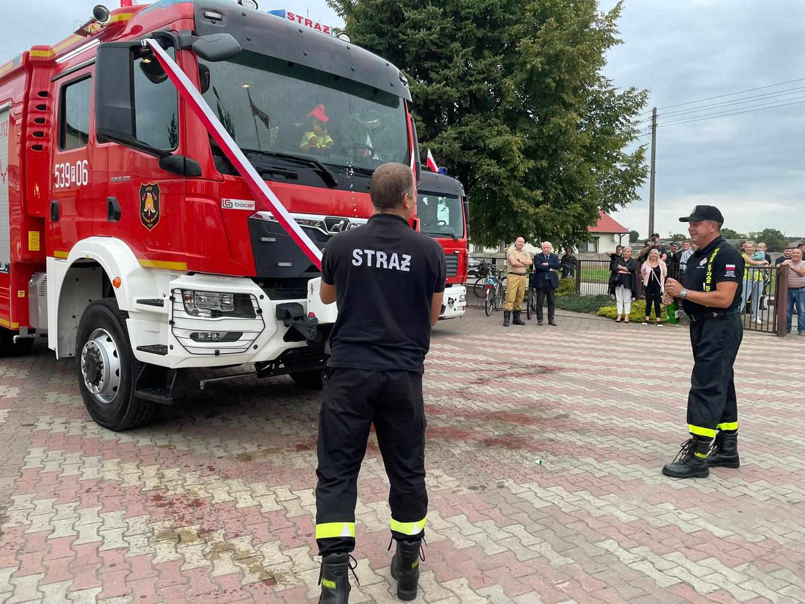 Nowy wóz ratowniczy-gaśniczy już w Tarchałach Wielkich