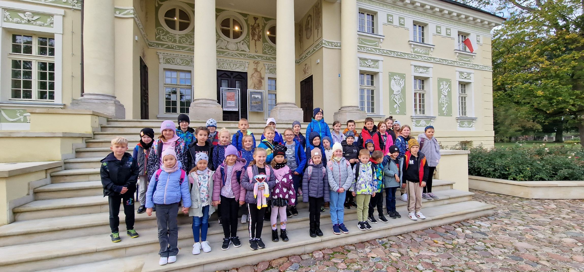 Dzieci ze Szkoły Podstawowej w Garkach z wizytą w muzeum