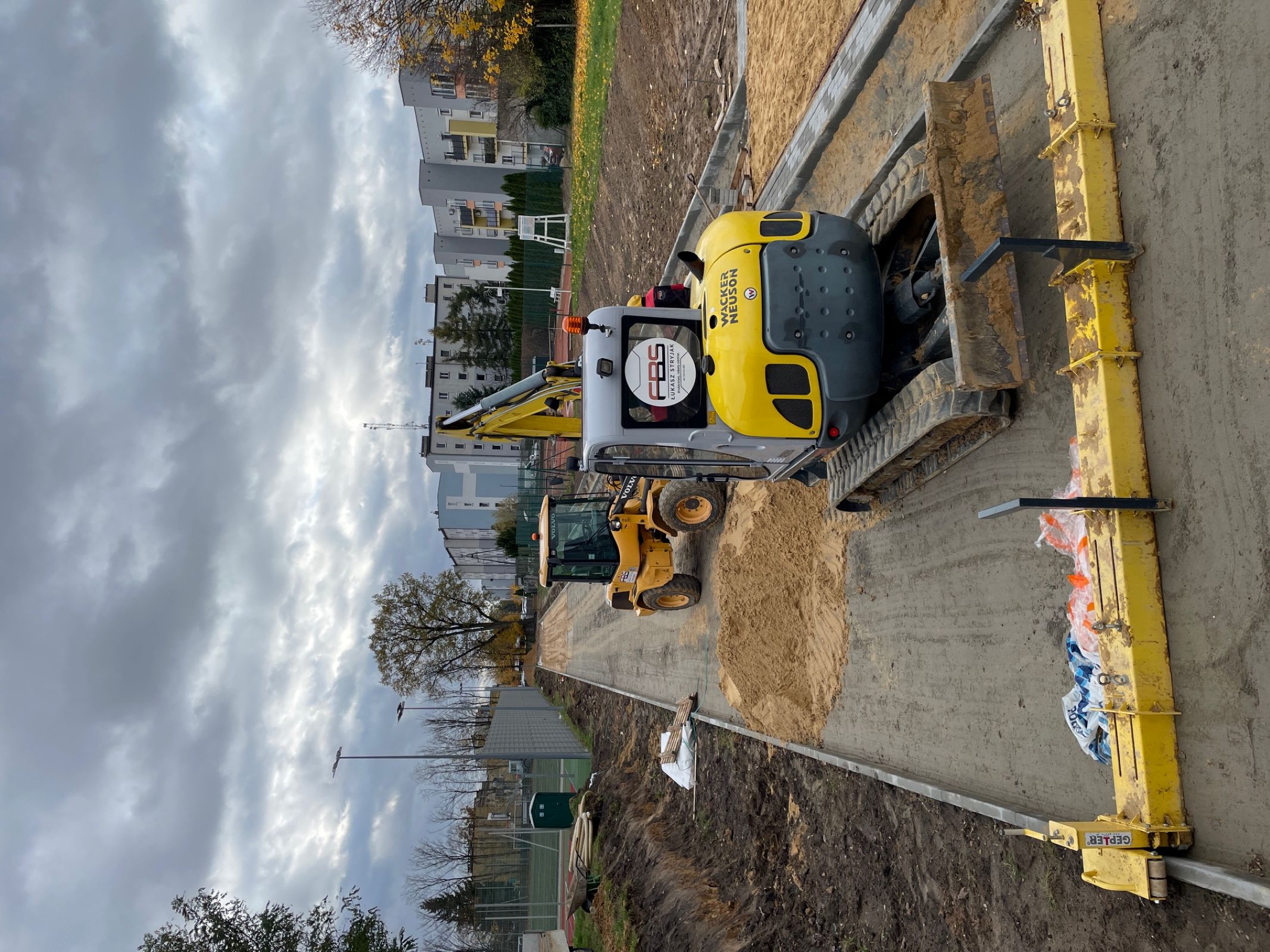 Nowa bieżnia oraz skocznia w dal owstaje przy Zespole Szkół Ogólnokształcących w Odolanowie